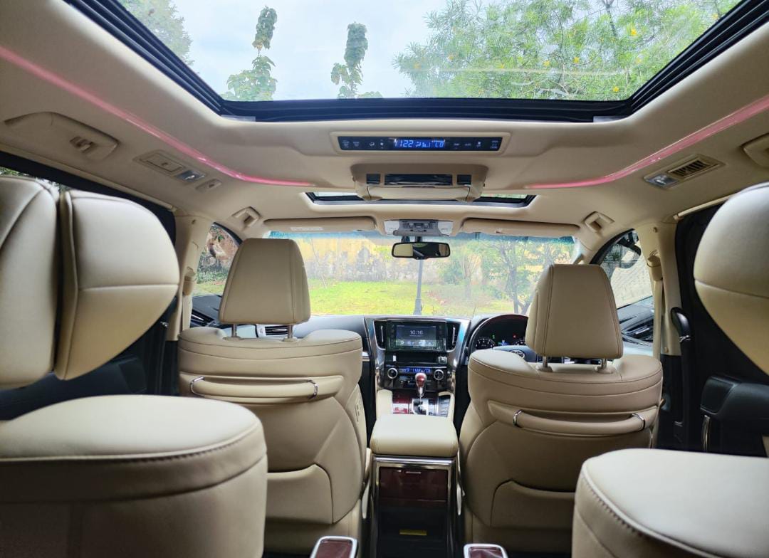 Toyota Alphard Transformer` - Image 3