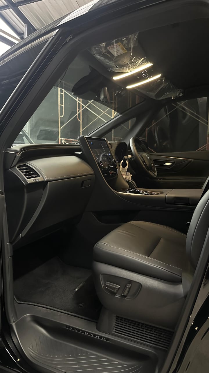 Toyota All new Alphard HEV - Image 3